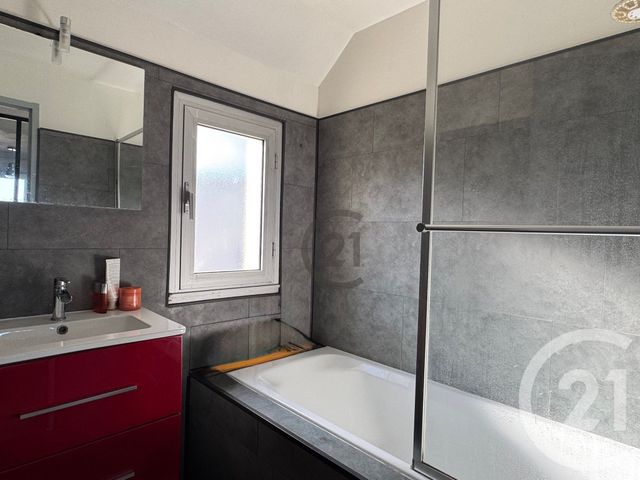 Appartement F5 à vendre - 5 pièces - 160.0 m2 - GUERANDE - 44 - PAYS-DE-LOIRE - Century 21 Les Salines