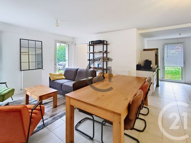 Afficher la photo en grand Appartement T5 à vendre - 5 pièces - 90.0 m2 - GUERANDE - 44 - PAYS-DE-LOIRE - Century 21 Les Salines