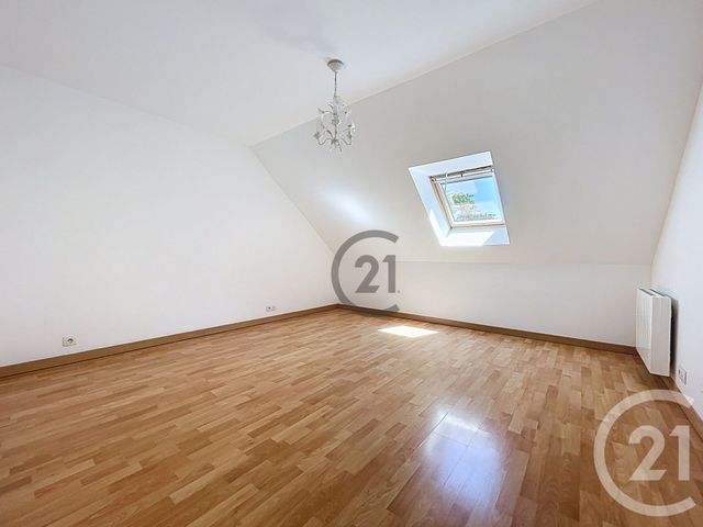 Afficher la photo en grand Appartement F4 à vendre - 4 pièces - 80.0 m2 - GUERANDE - 44 - PAYS-DE-LOIRE - Century 21 Les Salines