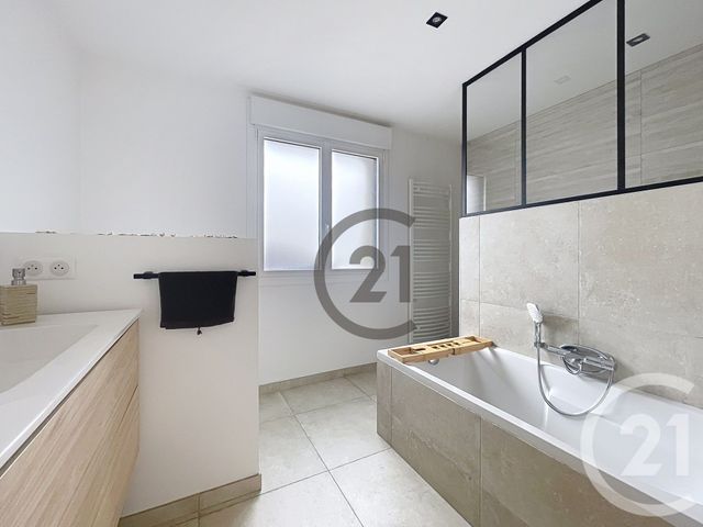 maison à vendre - 5 pièces - 135.84 m2 - ST LYPHARD - 44 - PAYS-DE-LOIRE - Century 21 Les Salines