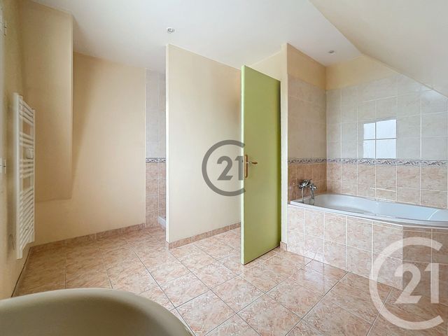 Afficher la photo en grand maison à vendre - 5 pièces - 190.0 m2 - GUERANDE - 44 - PAYS-DE-LOIRE - Century 21 Les Salines