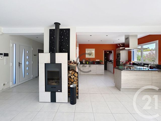 maison à vendre - 7 pièces - 190.0 m2 - LA TURBALLE - 44 - PAYS-DE-LOIRE - Century 21 Les Salines