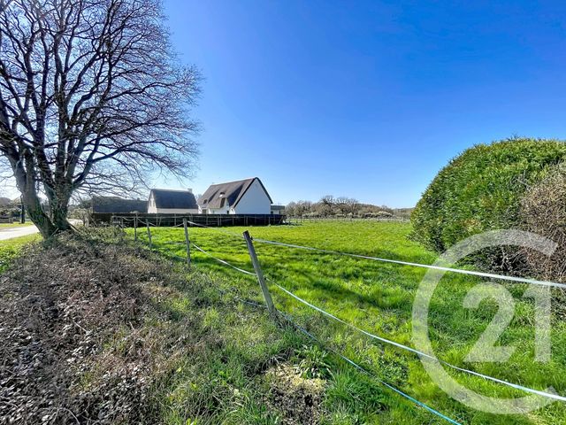 Terrain à vendre ST LYPHARD