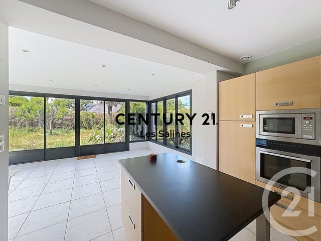 maison à vendre - 7 pièces - 160.0 m2 - GUERANDE - 44 - PAYS-DE-LOIRE - Century 21 Les Salines