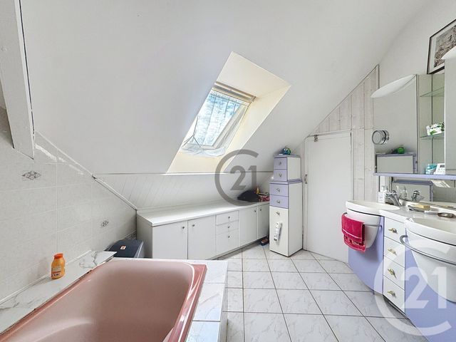 maison à vendre - 6 pièces - 142.0 m2 - GUERANDE - 44 - PAYS-DE-LOIRE - Century 21 Les Salines