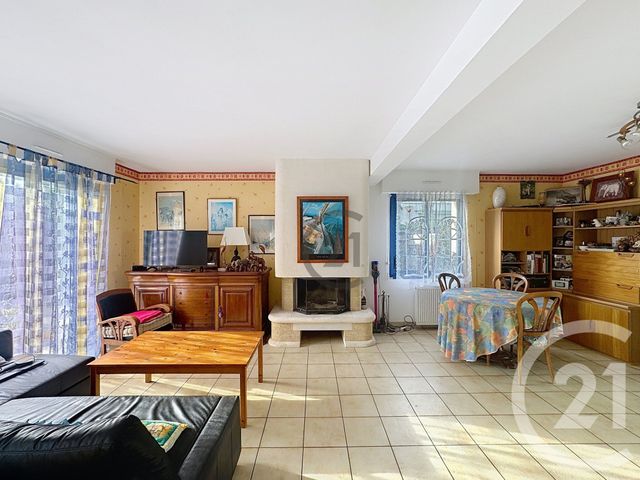 maison à vendre - 6 pièces - 142.0 m2 - GUERANDE - 44 - PAYS-DE-LOIRE - Century 21 Les Salines