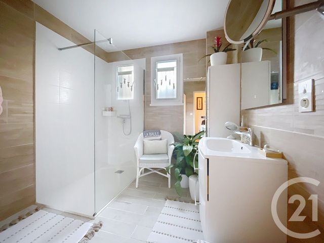 maison à vendre - 5 pièces - 119.92 m2 - ST LYPHARD - 44 - PAYS-DE-LOIRE - Century 21 Les Salines