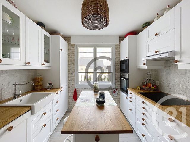 maison à vendre - 5 pièces - 119.92 m2 - ST LYPHARD - 44 - PAYS-DE-LOIRE - Century 21 Les Salines