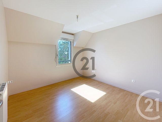 Appartement F3 à vendre - 3 pièces - 66.39 m2 - GUERANDE - 44 - PAYS-DE-LOIRE - Century 21 Les Salines