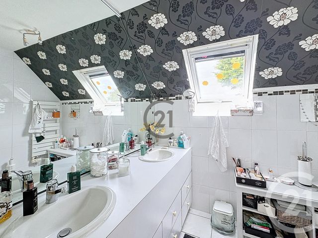 maison à vendre - 8 pièces - 245.0 m2 - ST LYPHARD - 44 - PAYS-DE-LOIRE - Century 21 Les Salines