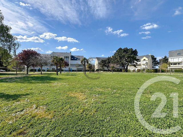 Appartement T2 à vendre - 2 pièces - 49.05 m2 - GUERANDE - 44 - PAYS-DE-LOIRE - Century 21 Les Salines