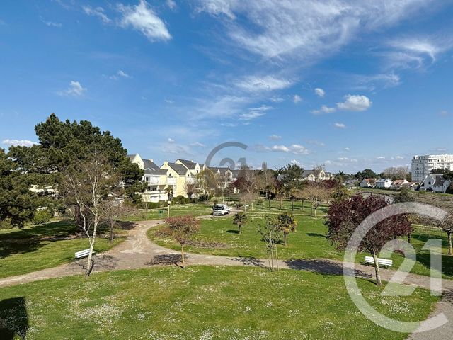 Appartement T2 à vendre - 2 pièces - 49.05 m2 - GUERANDE - 44 - PAYS-DE-LOIRE - Century 21 Les Salines