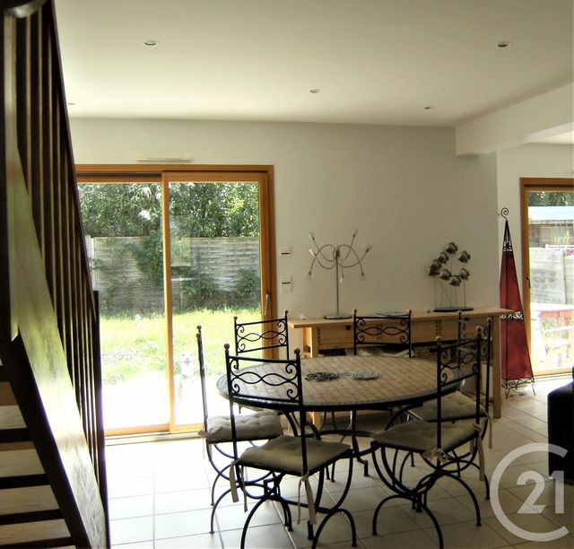 maison à louer - 5 pièces - 95.0 m2 - GUERANDE - 44 - PAYS-DE-LOIRE - Century 21 Les Salines