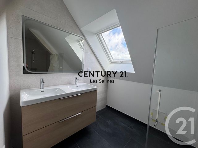 maison à vendre - 5 pièces - 135.4 m2 - GUERANDE - 44 - PAYS-DE-LOIRE - Century 21 Les Salines