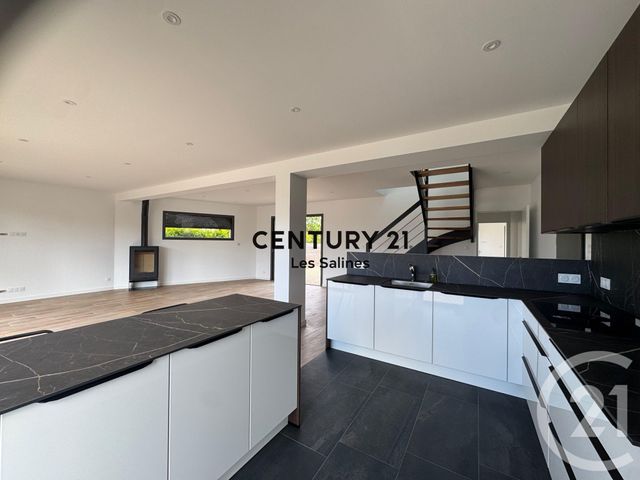 maison à vendre - 5 pièces - 135.4 m2 - GUERANDE - 44 - PAYS-DE-LOIRE - Century 21 Les Salines