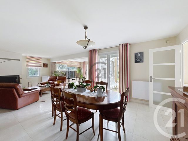 maison à vendre - 5 pièces - 165.01 m2 - GUERANDE - 44 - PAYS-DE-LOIRE - Century 21 Les Salines