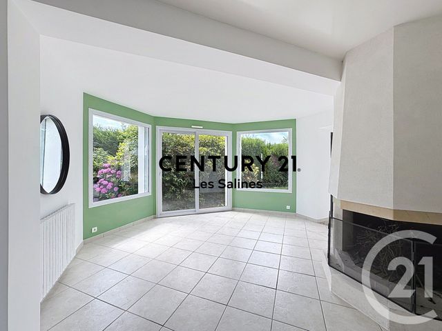 maison à vendre - 7 pièces - 160.0 m2 - GUERANDE - 44 - PAYS-DE-LOIRE - Century 21 Les Salines