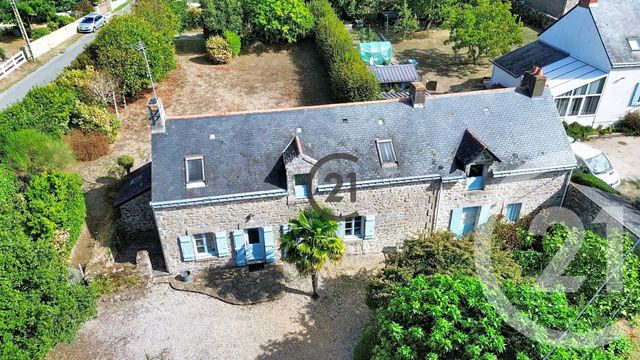 maison à vendre - 6 pièces - 160.0 m2 - GUERANDE - 44 - PAYS-DE-LOIRE - Century 21 Les Salines