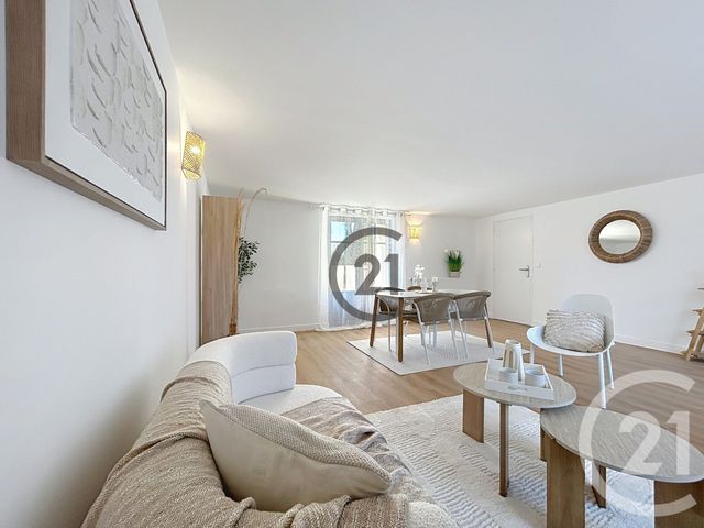maison à vendre - 6 pièces - 135.0 m2 - GUERANDE - 44 - PAYS-DE-LOIRE - Century 21 Les Salines