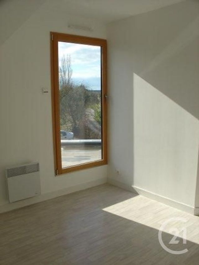 maison à louer - 5 pièces - 120.0 m2 - GUERANDE - 44 - PAYS-DE-LOIRE - Century 21 Les Salines
