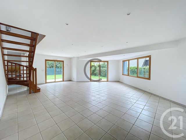maison à louer - 5 pièces - 120.0 m2 - GUERANDE - 44 - PAYS-DE-LOIRE - Century 21 Les Salines
