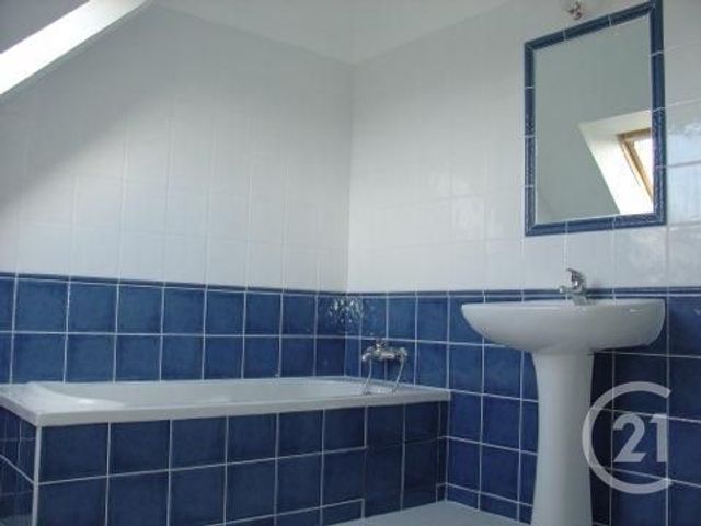 maison à louer - 5 pièces - 120.0 m2 - GUERANDE - 44 - PAYS-DE-LOIRE - Century 21 Les Salines