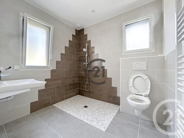maison à louer - 5 pièces - 97.0 m2 - GUERANDE - 44 - PAYS-DE-LOIRE - Century 21 Les Salines