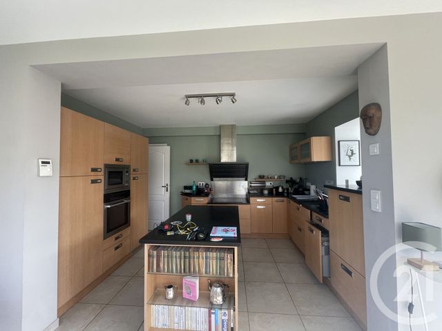 maison à louer - 7 pièces - 160.0 m2 - GUERANDE - 44 - PAYS-DE-LOIRE - Century 21 Les Salines