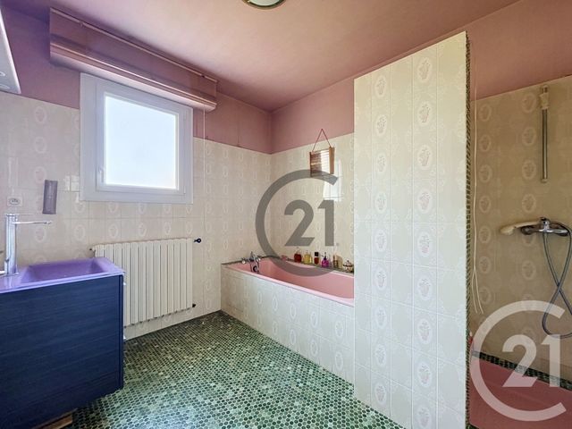 maison à vendre - 5 pièces - 170.0 m2 - LA TURBALLE - 44 - PAYS-DE-LOIRE - Century 21 Les Salines