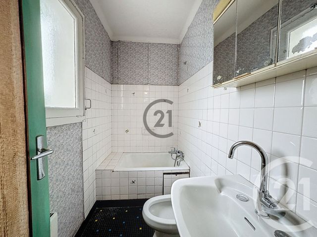 maison à vendre - 6 pièces - 106.34 m2 - GUERANDE - 44 - PAYS-DE-LOIRE - Century 21 Les Salines