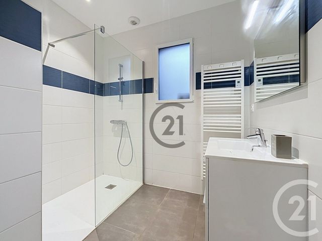 maison à louer - 5 pièces - 139.55 m2 - GUERANDE - 44 - PAYS-DE-LOIRE - Century 21 Les Salines